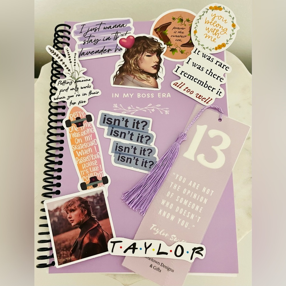 ‘In My Boss Era’ Taylor Swift Weekly Planner